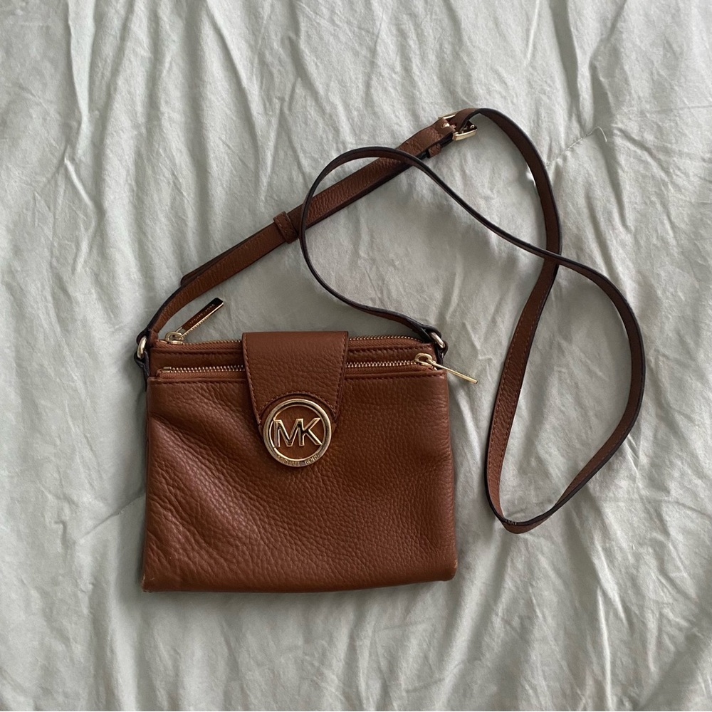 brown michael kors purse